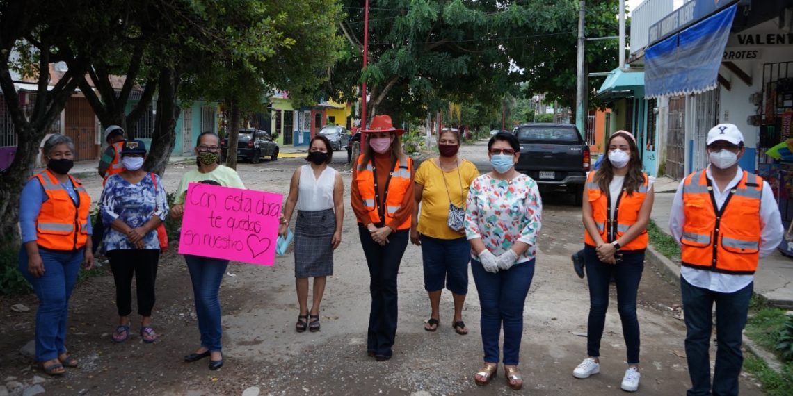 Dan Banderazo De Pavimentación En Fraccionamiento Bonanza