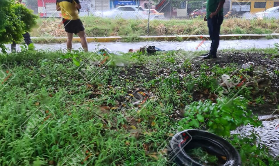 Mujer de 30 a 35 años de edad fue atropellada en el Par vial de Tapachula