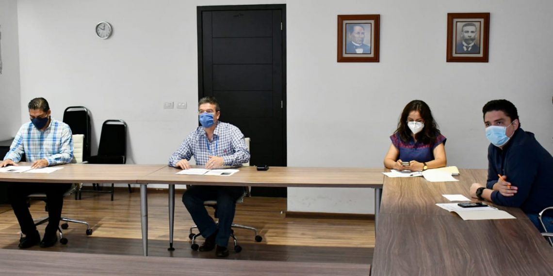 Encabeza Ismael Brito sesión extraordinaria del Consejo Estatal de Atención Integral de Desplazamiento Interno