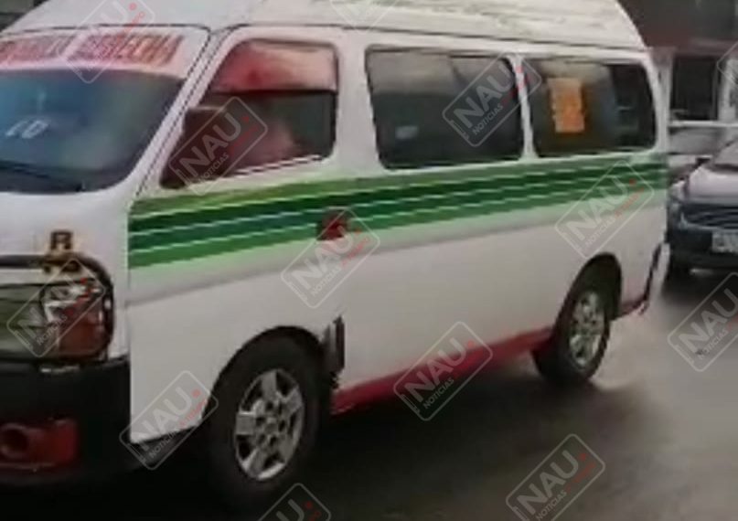 Choferes de combi resultan lesionados al agarrarse a navajazos