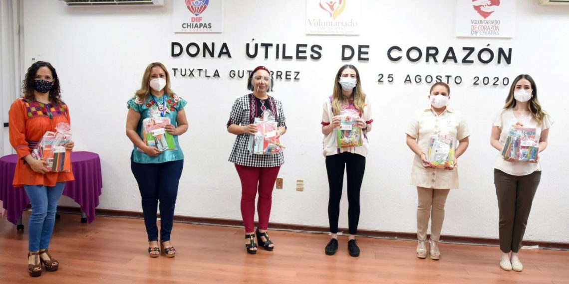 Dona Voluntariado FGE útiles escolares a niños y niñas en situación de vulnerabilidad
