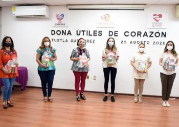 Dona Voluntariado FGE útiles escolares a niños y niñas en situación de vulnerabilidad
