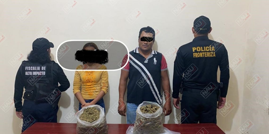 Aseguran a pareja en dos vehículos con marihuana