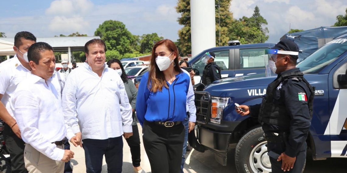 En Chiapas se fortalecen los cuerpos de seguridad municipal: Llaven