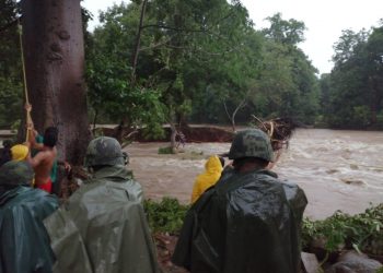PERSONAL MILITAR APLICA EL PLAN DN-III-E EN EL MUNICIPIO DE ACACOYAGUA, CHIS