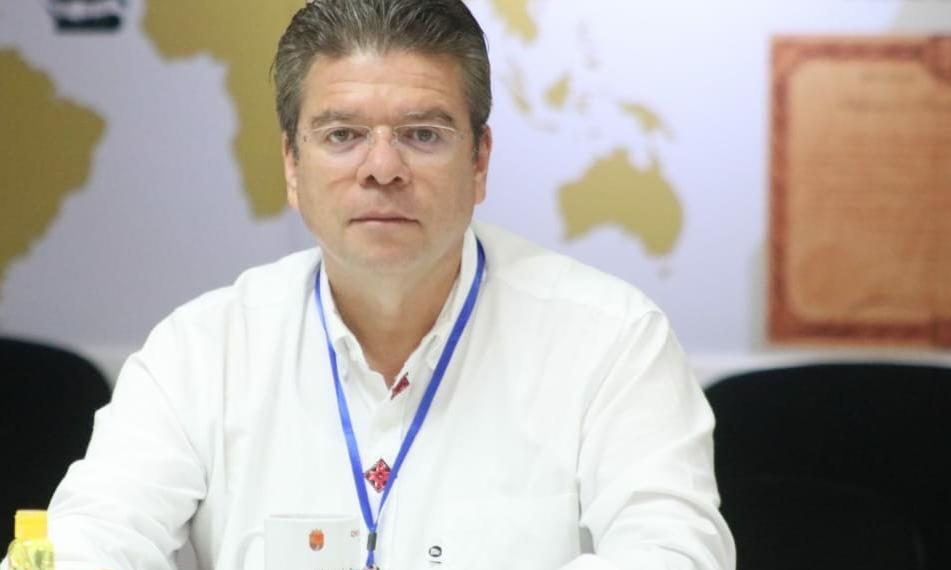 Lamentable actitud radical de docentes; gobierno los ha atendido