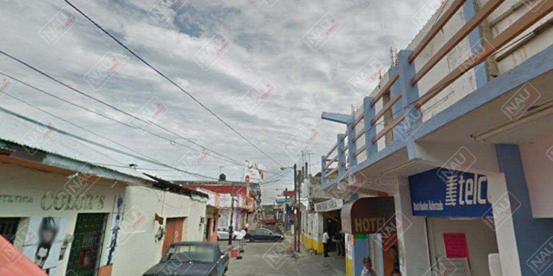 Roban vehículo del centro de Tapachula