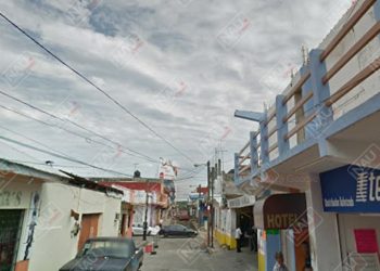Roban vehículo del centro de Tapachula