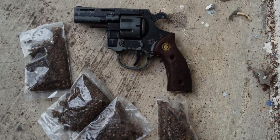 POLICÍA DE TAPACHULA ASEGURA A VARIAS PERSONAS POR DIVERSOS DELITOS