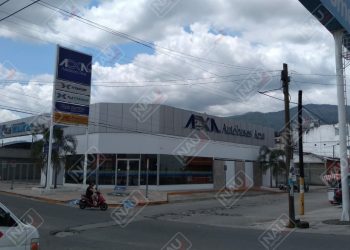 Cierran terminales de autobuses en Huixtla por alto cobro de ayuntamiento