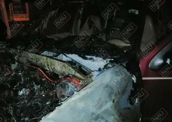 Camioneta se chocó contra una barda