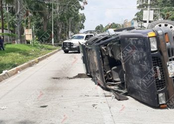 Dos personas lesionadas en choque en la 4 sur