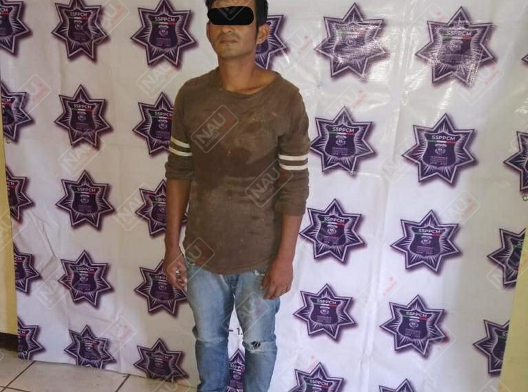 Detienen a presunto delincuente que entró a robar a una casa