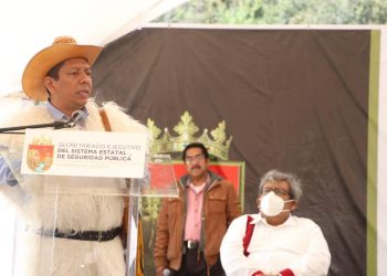 La paz en Chamula se construye respetando la ley: Llaven Abarca