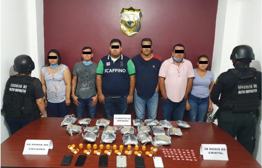 Detiene FGE a seis implicados en delito contra la salud en Tuxtla