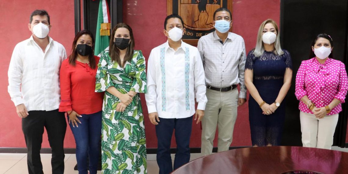 Trabajar en coordinación FGE y Poder Legislativo por el bienestar de Chiapas: Llaven Abarca