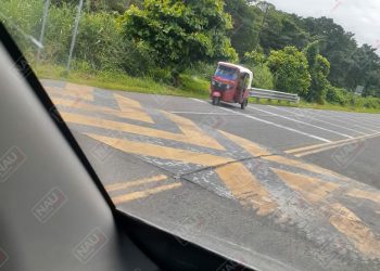 Moto taxis y tuc tuc se apoderan de vías federales ante omisión de la Policía Federal