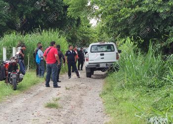 De dos machetazos asesinan a trabajador agrícola originario de Honduras