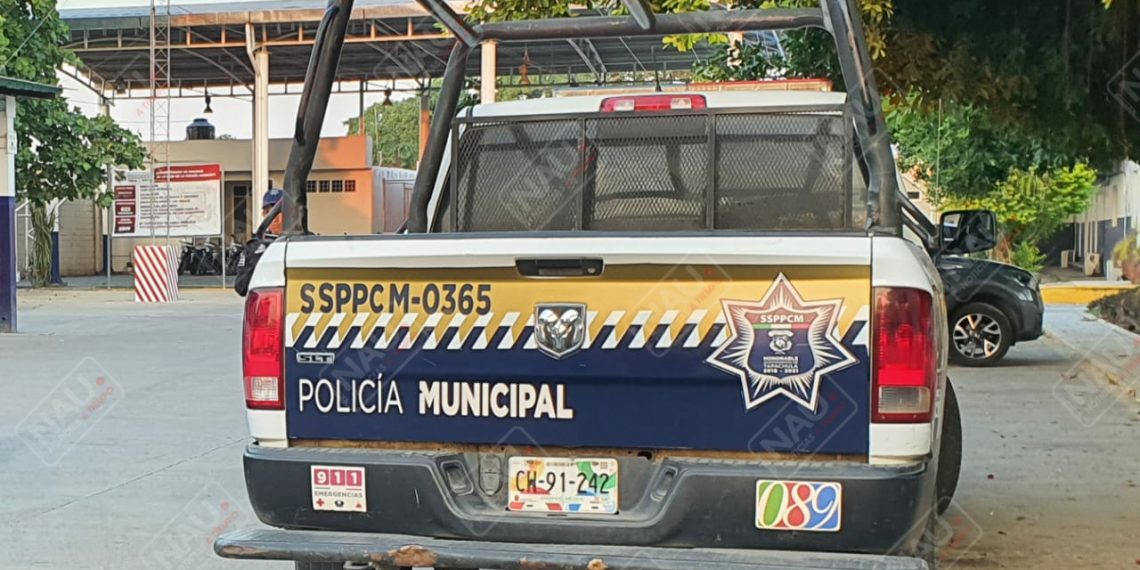 Roban tres vehículos en Tapachula