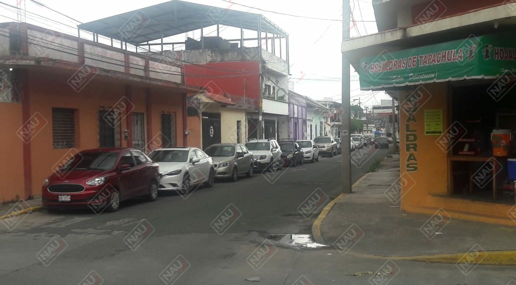 Roban otro vehículo en la primera Norte