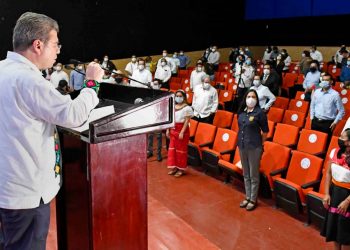 Inaugura Ismael Brito Jornada del Conocimiento Científico