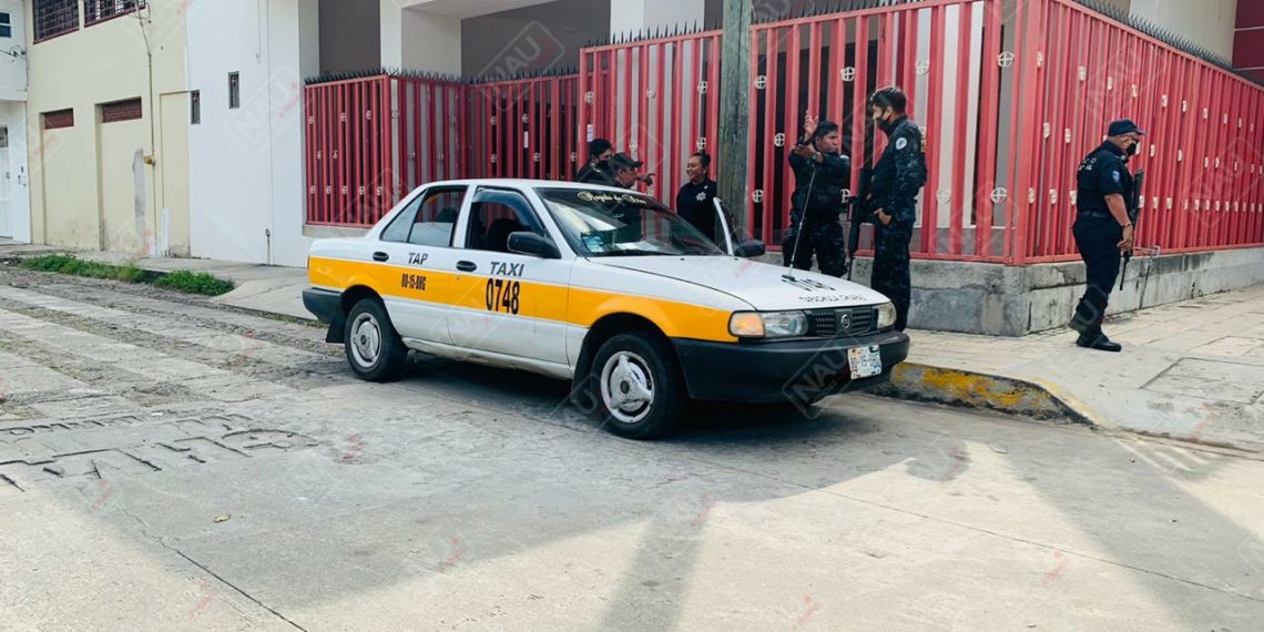 A parte que le pagaron con un billete falso, fue golpeada