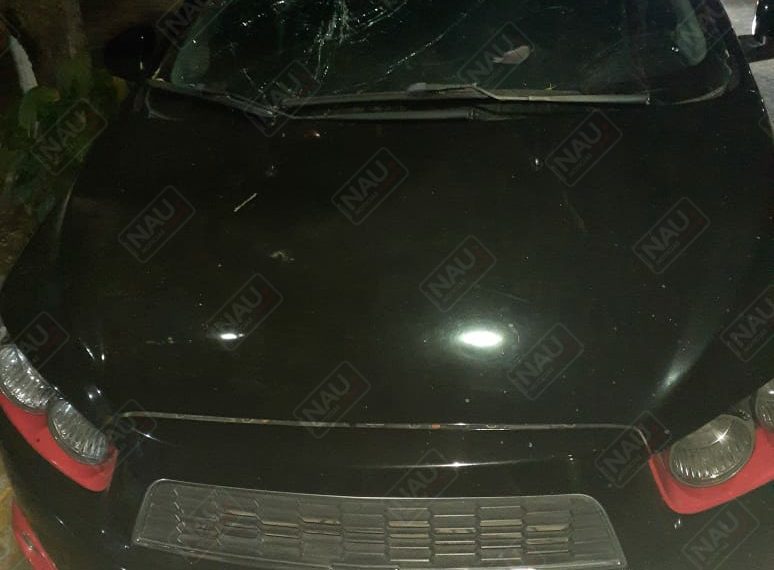 Detenido por causar daños a un carro