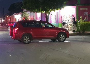 Menor de 15 años lesionado al chocar su motoneta contra un vehículo