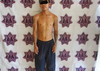 Intentó golpear a su mamá