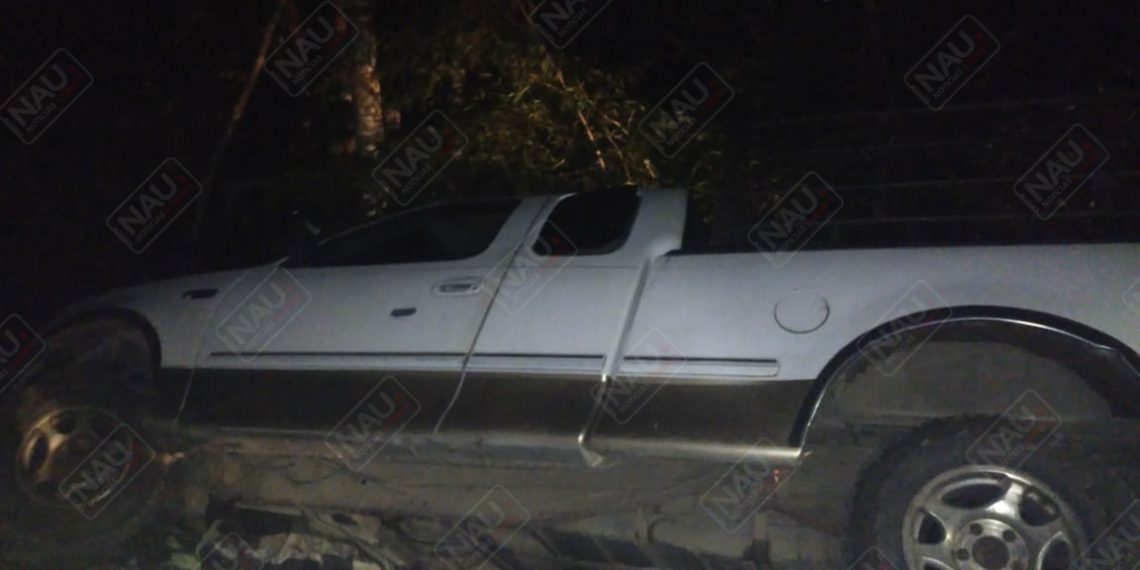 Abandonan vehículo en la carretera a Altamira 1