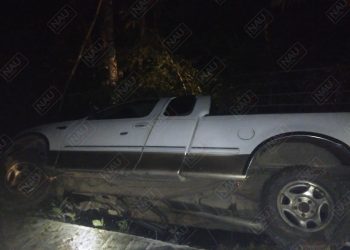 Abandonan vehículo en la carretera a Altamira 1