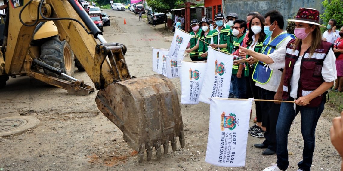 INICIA CONSTRUCCIÓN DE OBRA CARRETERA QUE BENEFICIA A 17 COLONIAS DEL NOR-ORIENTE DE TAPACHULA