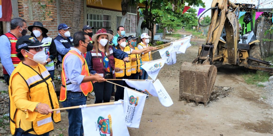 CON NUEVAS VIALIDADES SE MEJORA LA IMAGEN URBANA Y LA SEGURIDAD EN COLONIAS DE TAPACHULA