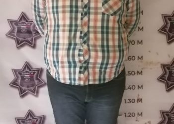 DETIENEN A DOS POR ROBO A COMERCIO EN EL CENTRO DE TAPACHULA