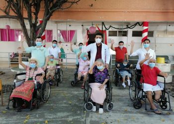 CONTINÚA ATENCIÓN ESPECIALIZADA PARA ADULTOS MAYORES DEL ALBERGUE DIF POR PRESENCIA DEL COVID-19