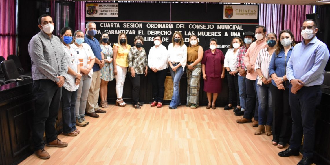 AYUNTAMIENTO DE TAPACHULA HACE FRENTE COMÚN PARA COMBATIR LA VIOLENCIA HACIA LAS MUJERES
