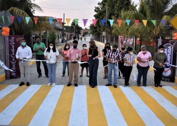 GOBIERNO DE TAPACHULA ENTREGA CALLES QUE MEJORAN CALIDAD DE VIDA EN PROCASA