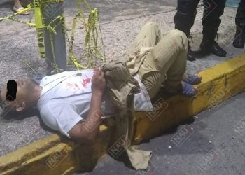 Lesionan a salvadoreño tras pelear a una dama