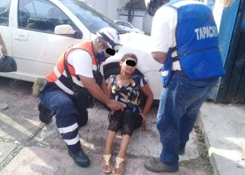 Atiende SAE a mujer que se desmayó en la Fiscalía de Migrantes