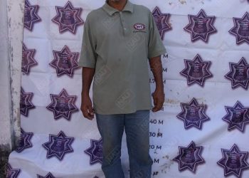 Detienen a hombre por golpear a salvadoreña