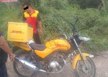 Asaltan a repartidor de paquetería