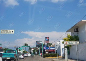 Con violencia se roban motocicleta