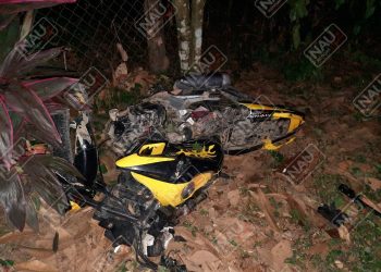 Dos lesionados al derrapar motocicleta