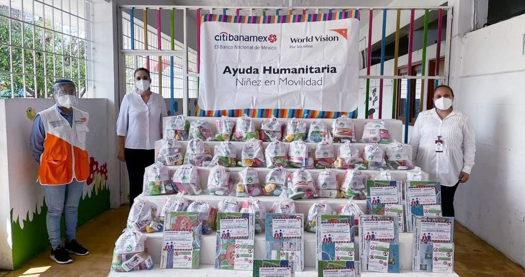 World Vision Por Los Niños Dona Artículos De Limpieza Y Juegos Lúdicos Al Dif Tapachula
