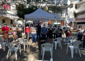 DIF TAPACHULA ENTREGÓ LENTES A PERSONAS VULNERABLES