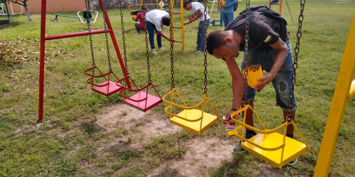 AYUNTAMIENTO DE TAPACHULA Y JÓVENES REHABILITAN ESPACIOS PÚBLICOS AL SUR DE LA CIUDAD