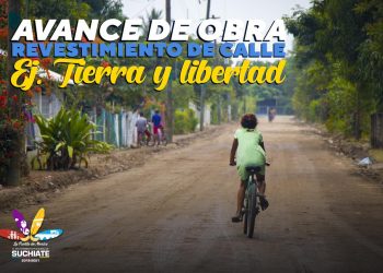 Ayuntamiento de Suchiate continúa revestimiento de calles en el ejido Tierra y Libertad