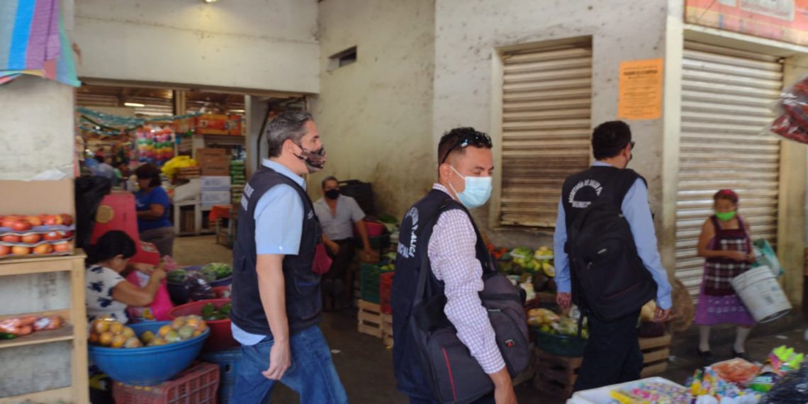 CONTINÚAN OPERATIVOS DE VIGILANCIA EN MERCADOS POPULARES POR PRESENCIA DE COVID-19