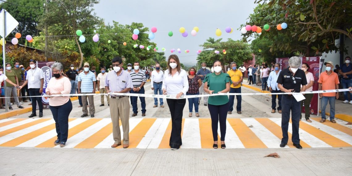 AYUNTAMIENTO DE TAPACHULA INAUGURA NUEVAS VIALIDADES EN ÁLVARO OBREGÓN