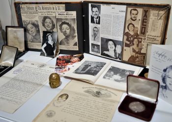 CONMEMORA AYUNTAMIENTO DE TAPACHULA 19º ANIVERSARIO LUCTUOSO AMPARO MONTES